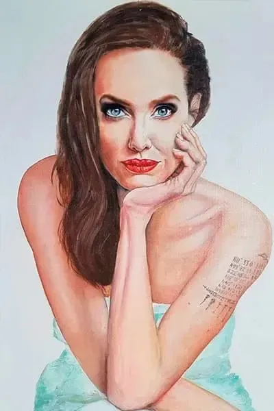 Анжелина Джоли